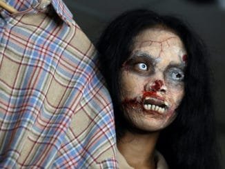 Thai zombie clothes